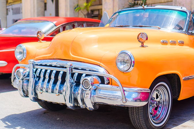 Orange gammal amerikanare.